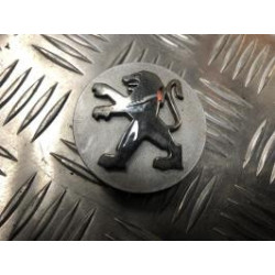Enjoliveur PEUGEOT  d’occasion