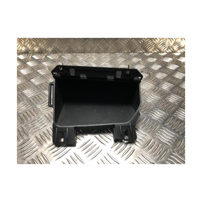 Vide poche arriere droit CITROEN BERLINGO 3 M d’occasion
