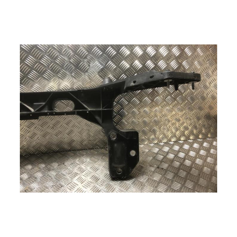 Armature avant, Masque avant RENAULT CLIO 3 PHASE 2 d’occasion