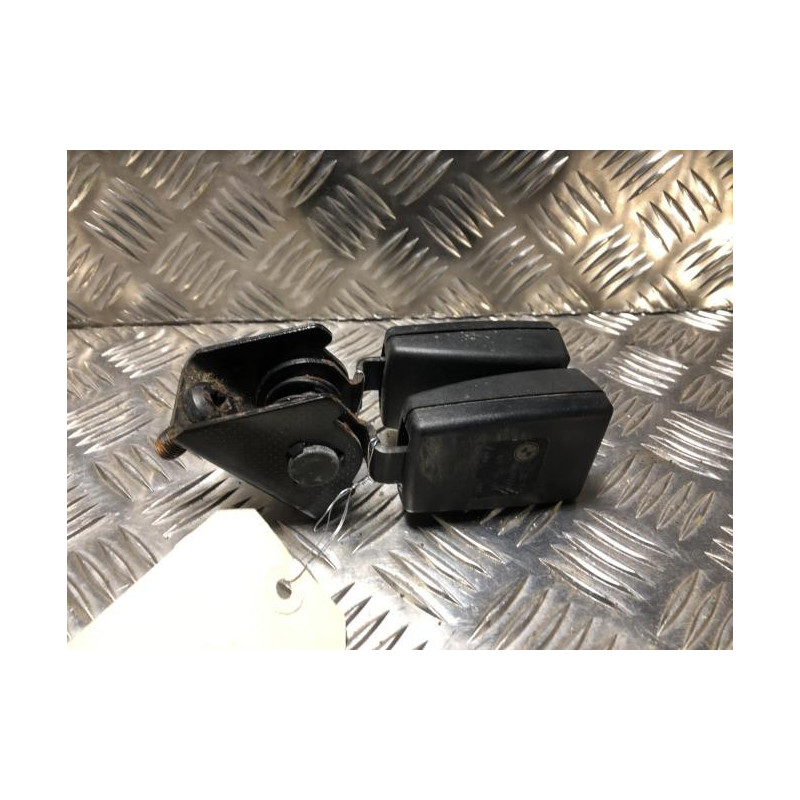 Attache ceinture arriere centrale BMW X5 E70 PHASE 1 d’occasion