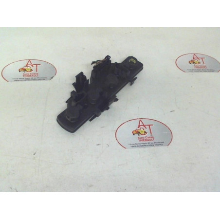 Platine feu arriere droit RENAULT R4 BERLINE d’occasion