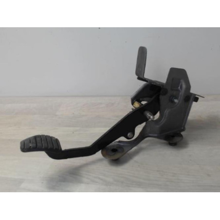 Pedalier d'embrayage RENAULT CLIO 4 PHASE 1 d’occasion
