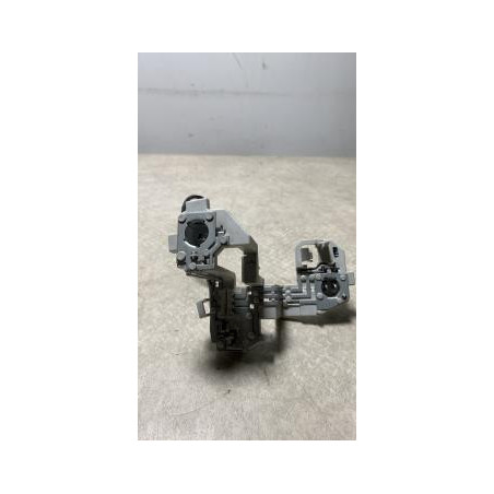Platine feu arriere droit FORD FIESTA 6 PHASE 1 d’occasion