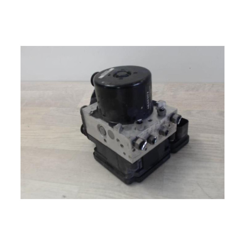 Bloc ABS (freins anti-blocage) AUDI TT 2 COUPE PHASE 1 d’occasion