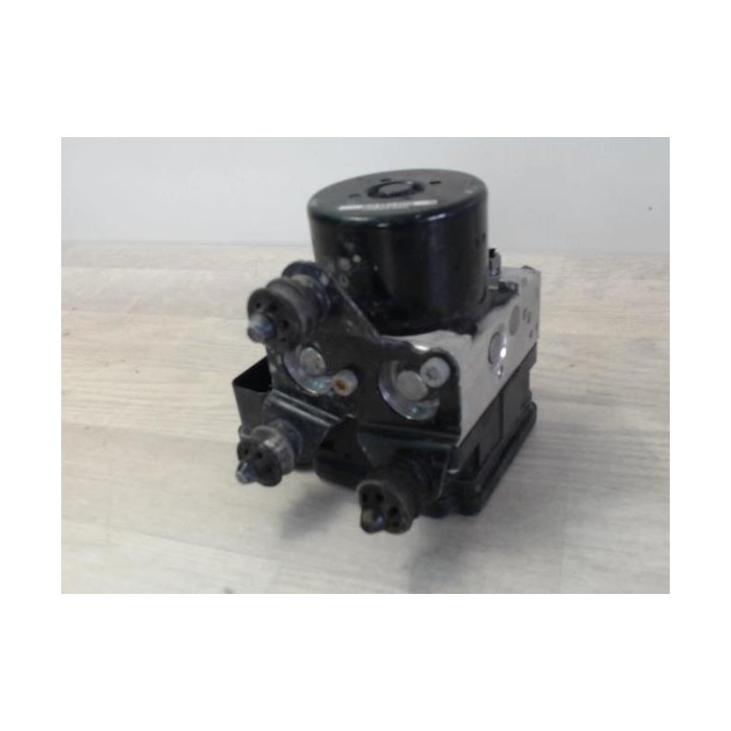 Bloc ABS (freins anti-blocage) AUDI TT 2 COUPE PHASE 1 d’occasion