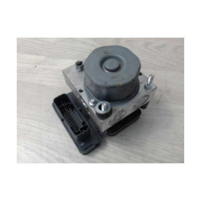 Bloc ABS (freins anti-blocage) RENAULT CLIO 4 PHASE 1 d’occasion