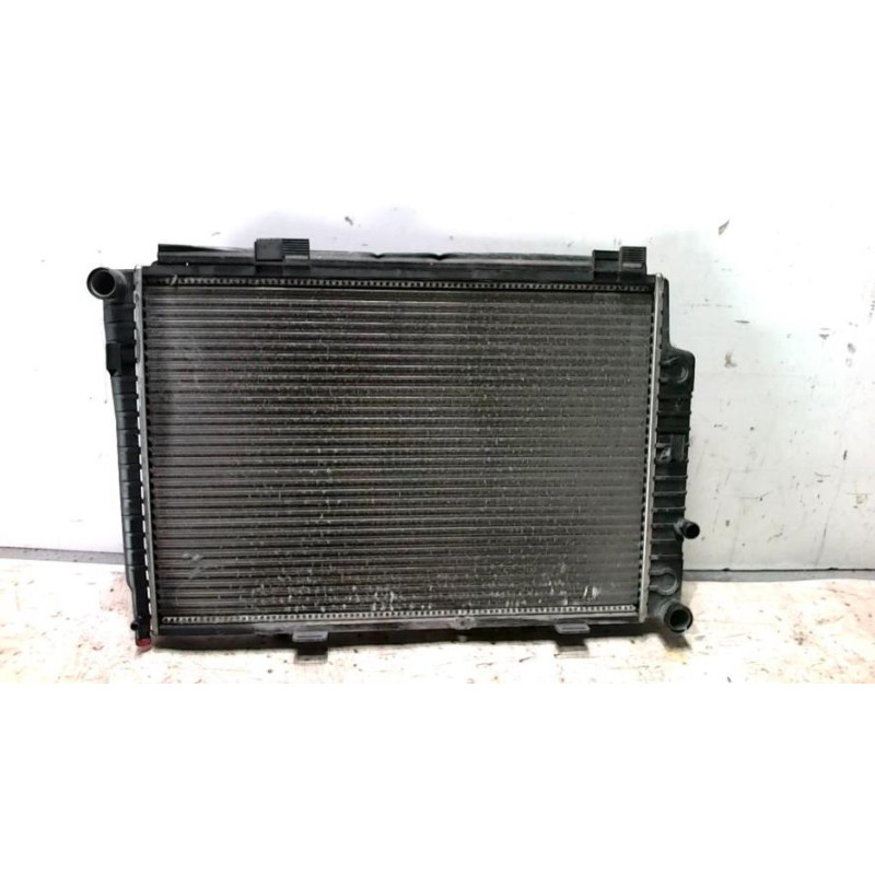 Radiateur eau MERCEDES CLASSE CLK 208 PHASE 1 COUPE d’occasion