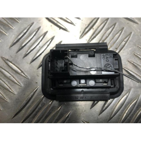 Bouton de coffre AUDI A8 2 PHASE 1 d’occasion