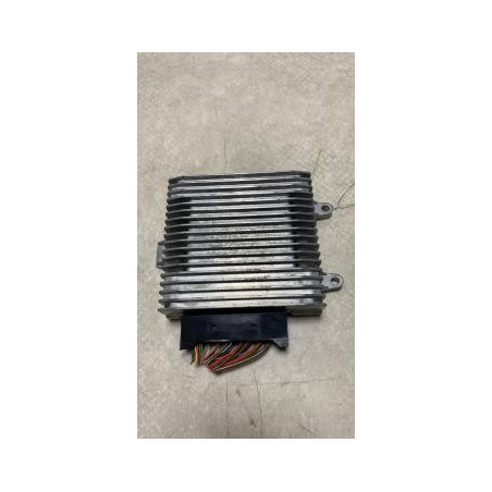 Amplificateur audio AUDI TT 2 COUPE PHASE 1 d’occasion