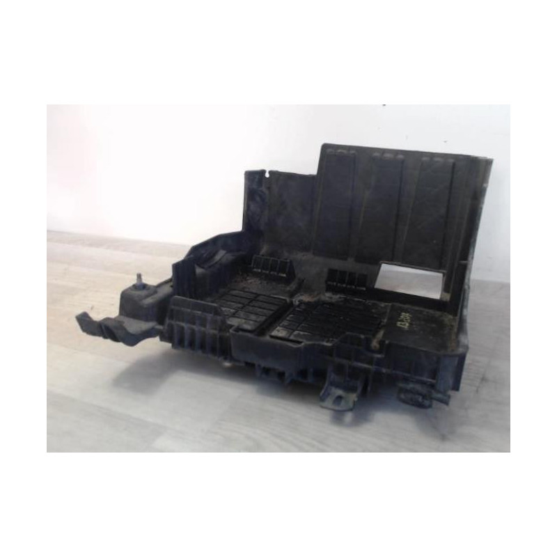 Coffre à batterie RENAULT MEGANE 2 PHASE 2 d’occasion