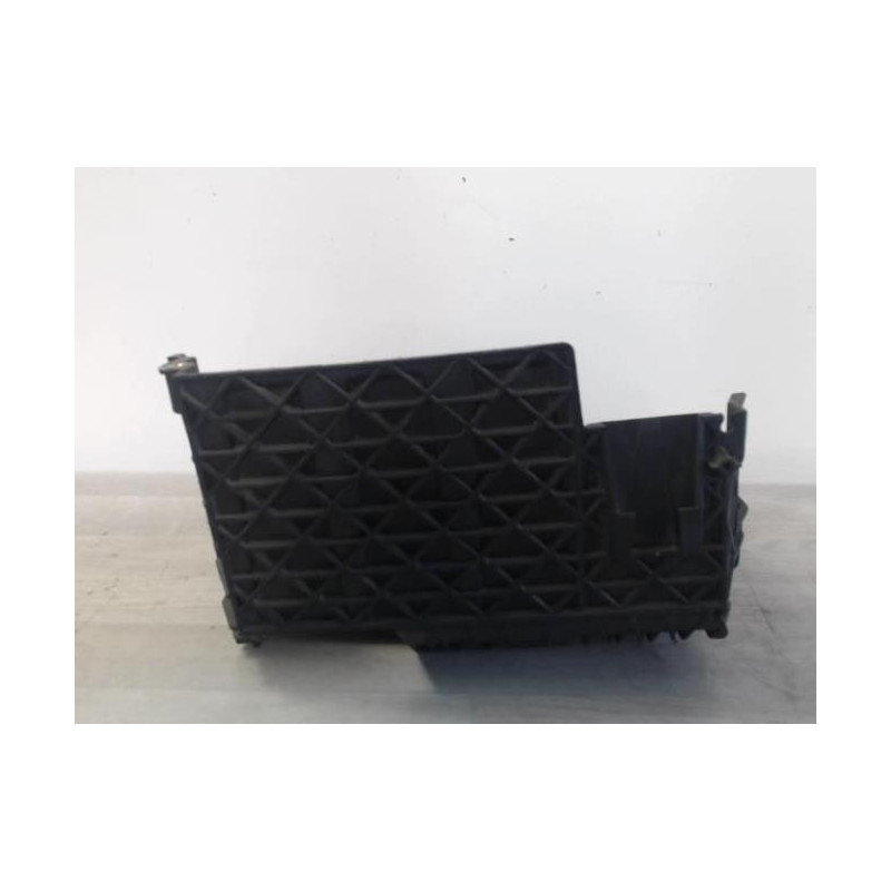 Coffre à batterie RENAULT MEGANE 2 PHASE 2 d’occasion