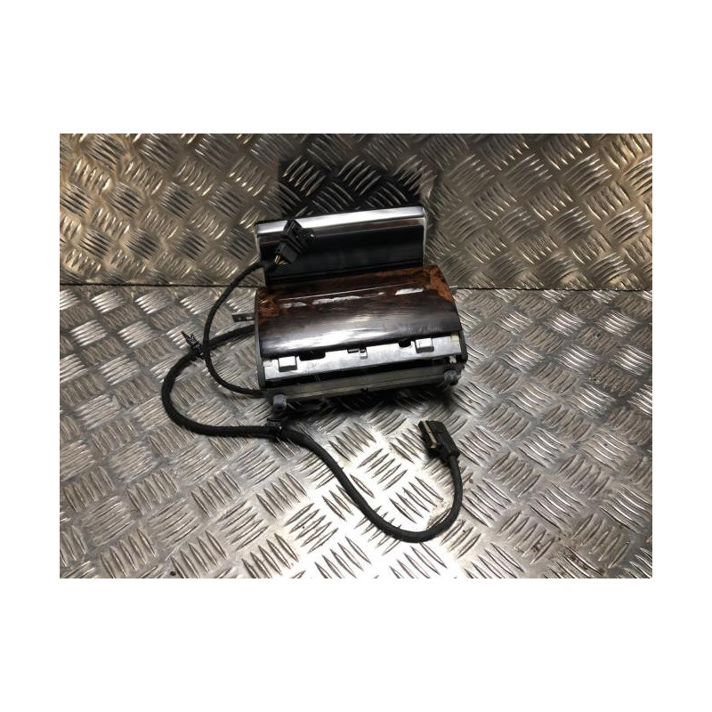 Ecran GPS AUDI A8 2 PHASE 1 d’occasion
