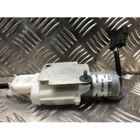 Reglage hauteur ceinture AUDI A8 2 PHASE 1 d’occasion