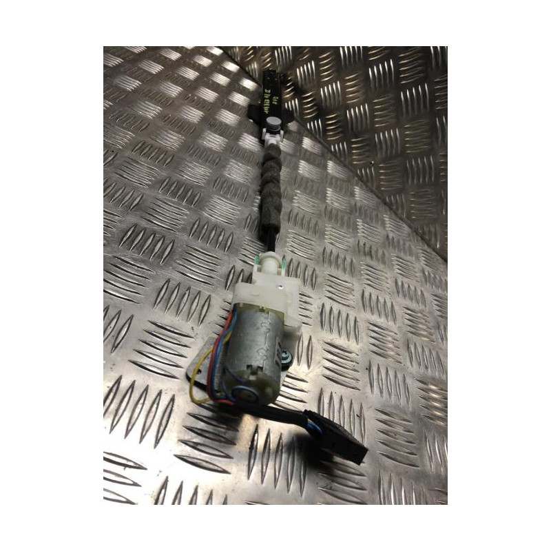 Reglage hauteur ceinture AUDI A8 2 PHASE 1 d’occasion