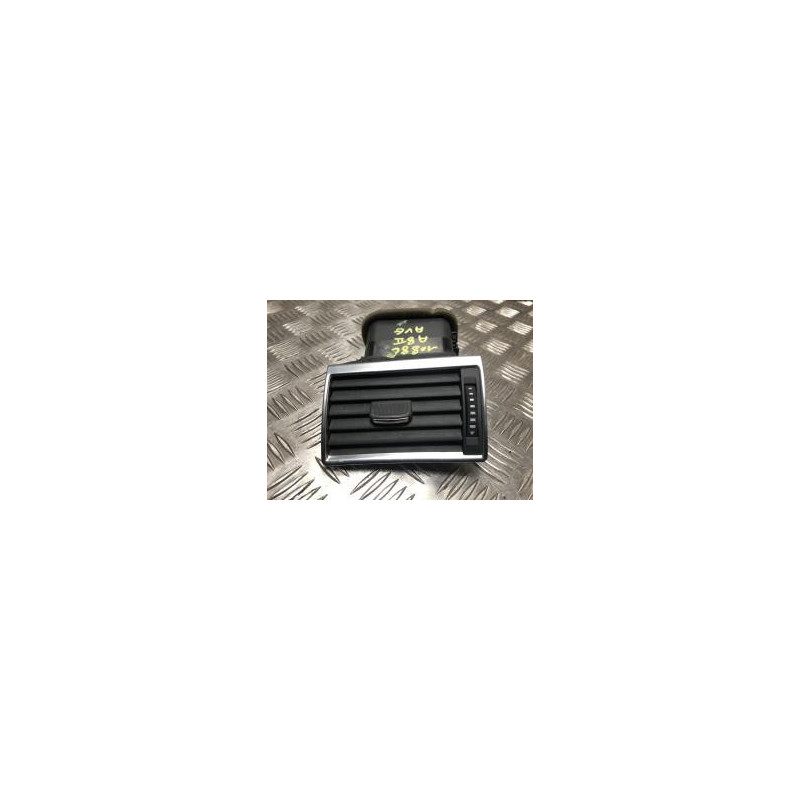 Aerateur tableau de bord avant gauche AUDI A8 2 PHASE 1 d’occasion