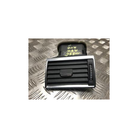 Aerateur tableau de bord avant gauche AUDI A8 2 PHASE 1 d’occasion