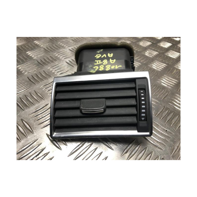 Aerateur tableau de bord avant gauche AUDI A8 2 PHASE 1 d’occasion