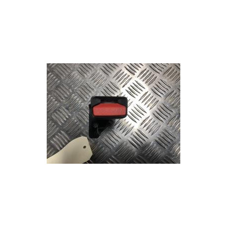 Attache ceinture arriere gauche PEUGEOT 2008 1 PHASE 1 d’occasion