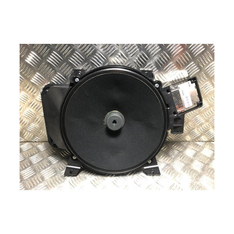 Caisson de basses AUDI A8 2 PHASE 1 d’occasion