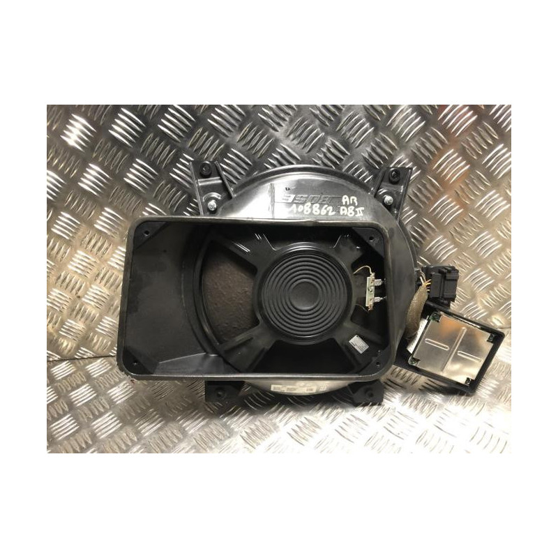 Caisson de basses AUDI A8 2 PHASE 1 d’occasion