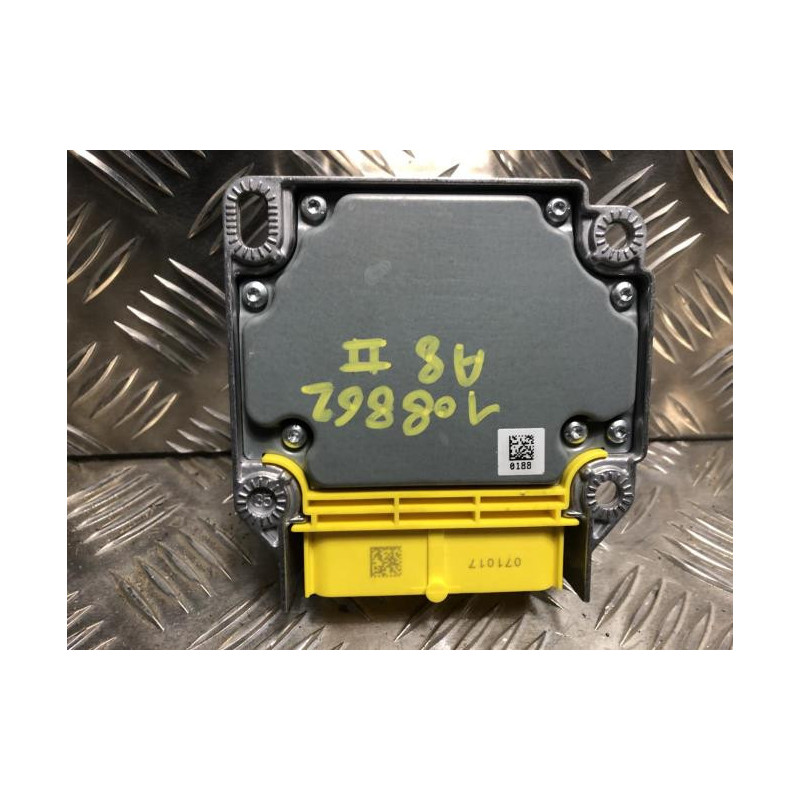 Boitier air bag AUDI A8 2 PHASE 1 d’occasion