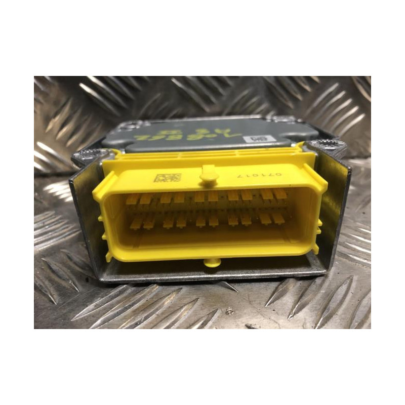 Boitier air bag AUDI A8 2 PHASE 1 d’occasion