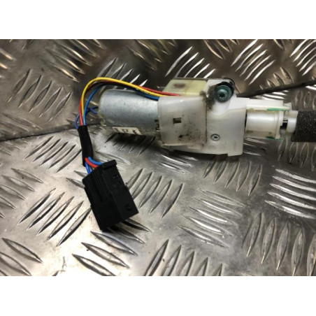 Reglage hauteur ceinture AUDI A8 2 PHASE 1 d’occasion