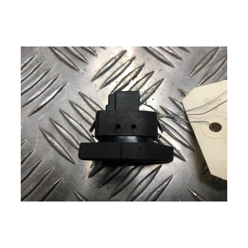Bouton/Interrupteur AUDI A8 2 PHASE 1 d’occasion