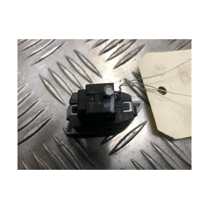 Bouton/Interrupteur AUDI A8 2 PHASE 1 d’occasion