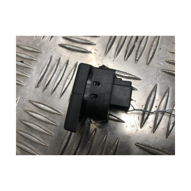 Bouton/Interrupteur AUDI A8 2 PHASE 1 d’occasion