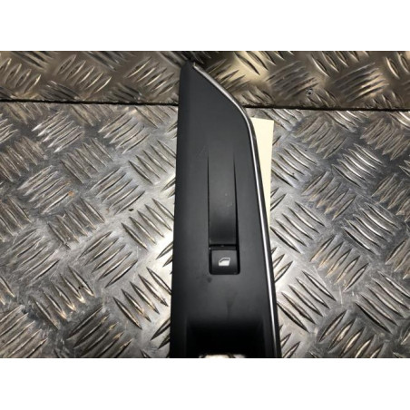 Interrupteur de leve vitre avant droit PEUGEOT 3008 2 PHASE 2 d’occasion