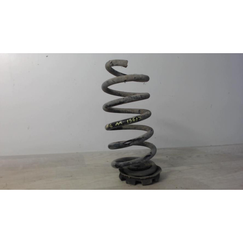 Ressort de suspension arriere gauche RENAULT CLIO 4 PHASE 1 d’occasion
