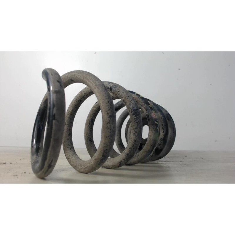 Ressort de suspension arriere gauche RENAULT CLIO 4 PHASE 1 d’occasion