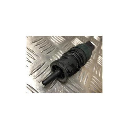 Pompe lave glace avant AUDI A8 2 PHASE 1 d’occasion