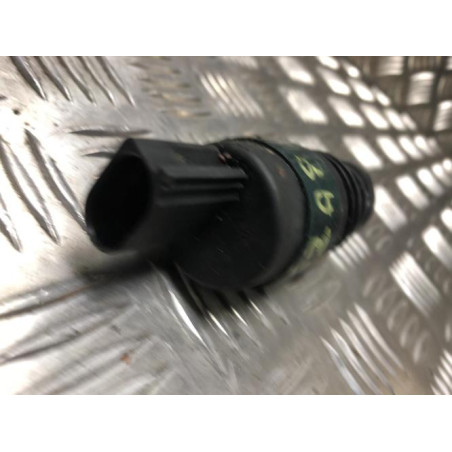 Pompe lave glace avant AUDI A8 2 PHASE 1 d’occasion