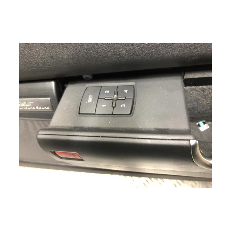Panneau de porte avant droit AUDI A8 2 PHASE 1 d’occasion