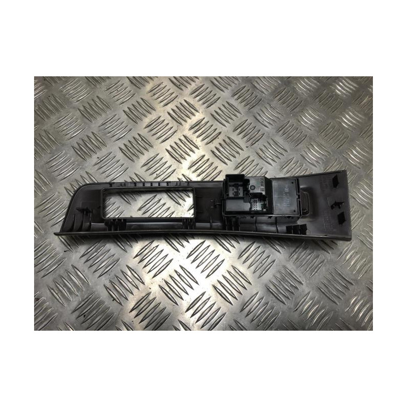 Interrupteur de leve vitre avant droit OPEL MERIVA B PHASE 1 d’occasion