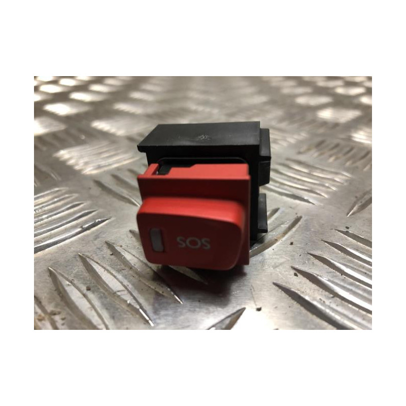 Bouton/Interrupteur PEUGEOT 3008 2 PHASE 2 d’occasion