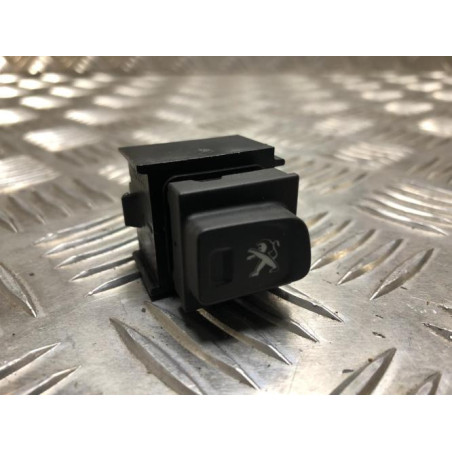 Bouton/Interrupteur PEUGEOT 3008 2 PHASE 2 d’occasion