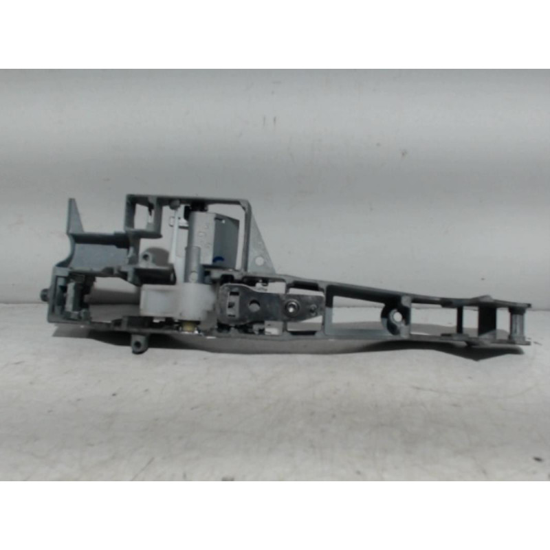 Support poignee porte avant gauche PEUGEOT 3008 1 PHASE 1 d’occasion