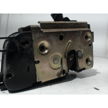 Serrure arriere droit RENAULT SCENIC 2 PHASE 1 d’occasion