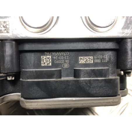 Bloc ABS (freins anti-blocage) RENAULT CLIO 5 d’occasion