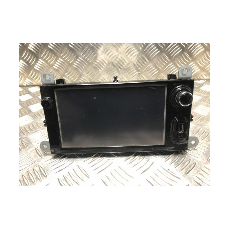 Ecran GPS RENAULT CLIO 4 PHASE 1 BREAK d’occasion