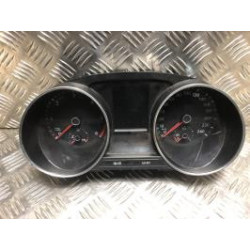 Compteur VOLKSWAGEN POLO 5 PHASE 2 d’occasion