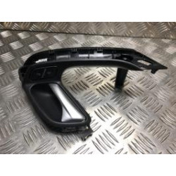 Poignee interieur avant gauche VOLKSWAGEN POLO 5 PHASE 2 d’occasion