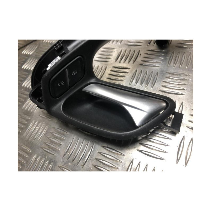 Poignee interieur avant gauche VOLKSWAGEN POLO 5 PHASE 2 d’occasion