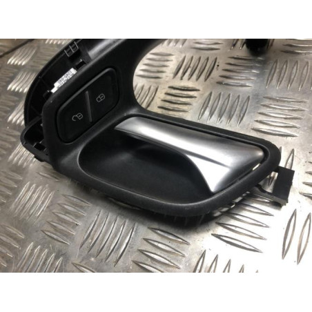 Poignee interieur avant gauche VOLKSWAGEN POLO 5 PHASE 2 d’occasion