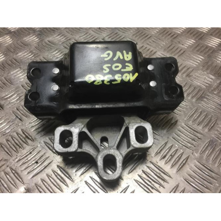 Support moteur gauche VOLKSWAGEN EOS CABRIO PHASE 1 d’occasion