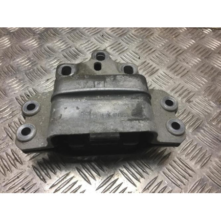 Support moteur gauche VOLKSWAGEN EOS CABRIO PHASE 1 d’occasion