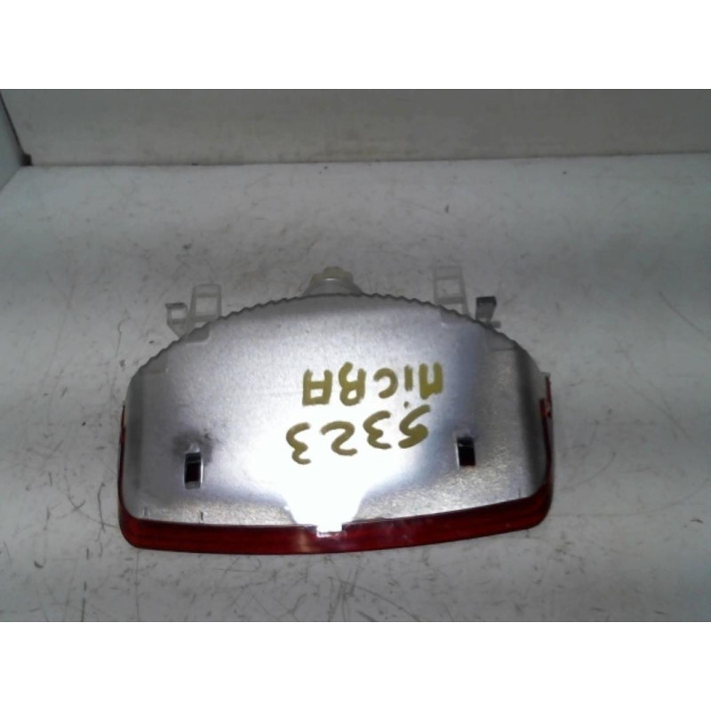 Feu arriere stop central NISSAN MICRA 3 PHASE 1 d’occasion